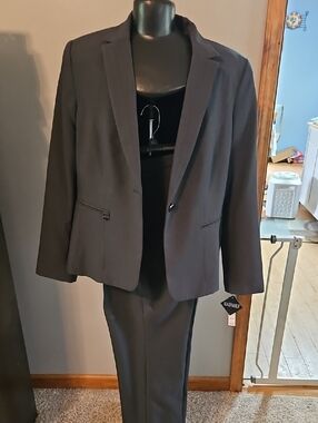 Classic Black Womens Two-Piece Suit Jacket and Pants